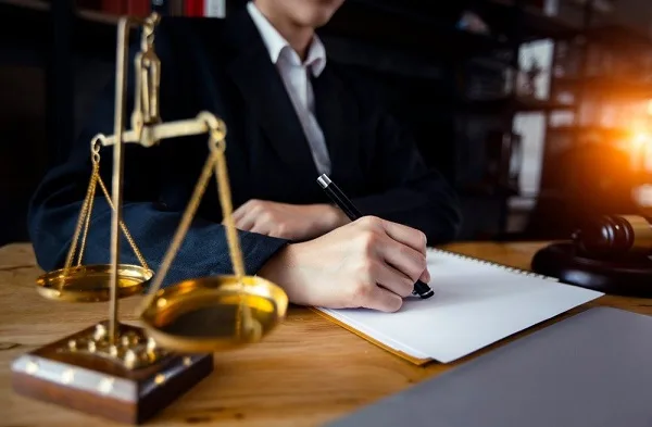 وکیل مالیاتی در صنف پوشاک